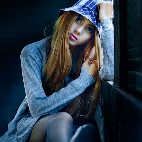 Sad Alone Girl Whatsapp DP Image