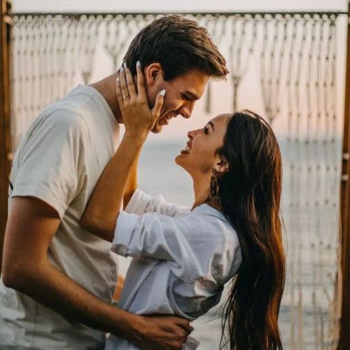 Romantic Love DP Images For Your WhatsApp  